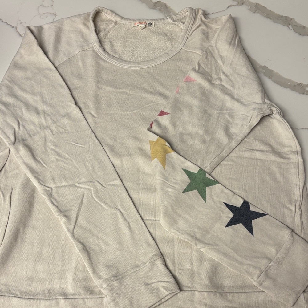 SUNDRY Rainbow Star Lightweight Sweatshirt